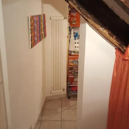 La Terrazza Nel Borgo Apartment *